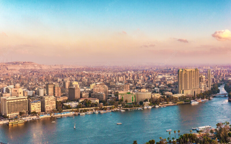 /assets/middle_east/egypt/01_bilder/sunset-downtown-cairo-summer-egypt_219958-743.jpeg